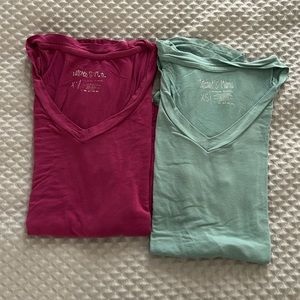 Latched Mama V-Neck Boyfriend Nursing Tees, size XS, set of 2